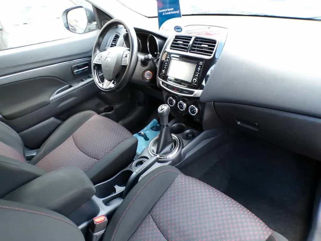 Mitsubishi ASX 1.6 MIVEC 2WD, 1-HAND 03/2017-photo-11