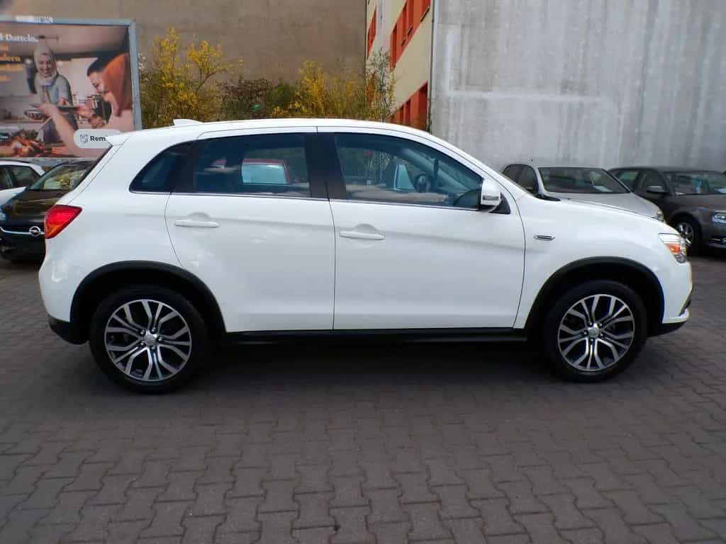 Mitsubishi ASX 1.6 MIVEC 2WD, 1-HAND 03/2017-photo-3