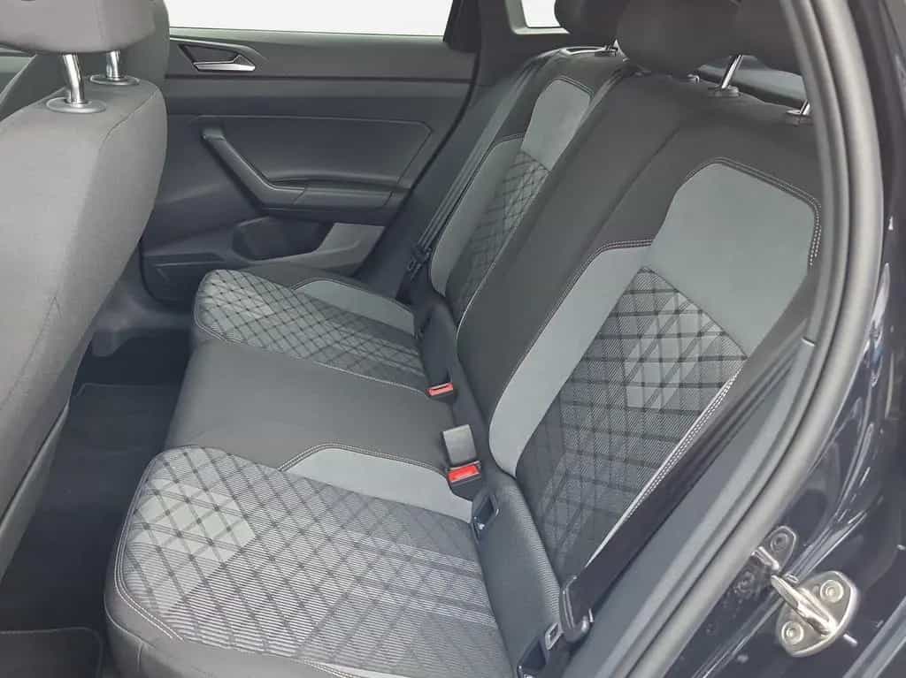 Volkswagen Taigo 1.5 TSI R-Line DSG Navi*AHK*IQ-Light*IQ-Dr 07/2025-photo-16