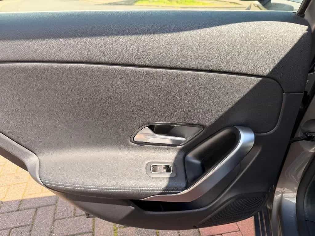 Mercedes-Benz A 200 *AUTOM.*NAVI*DIGITAL*LED*KLIMAAUT.*TOUCH* 11/2019-photo-17