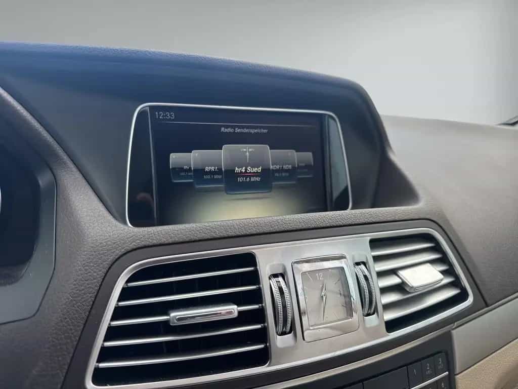 Mercedes-Benz E 250 2.0 CGI Klima ASC LED ILS AHK 06/2015-photo-12