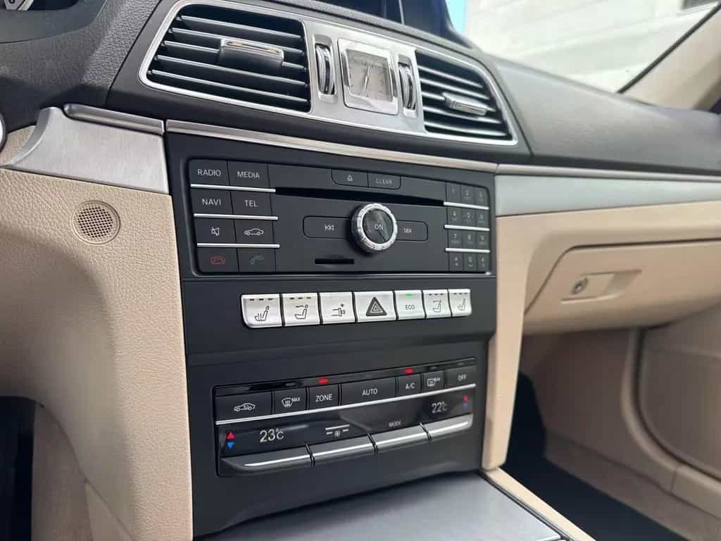 Mercedes-Benz E 250 2.0 CGI Klima ASC LED ILS AHK 06/2015-photo-9