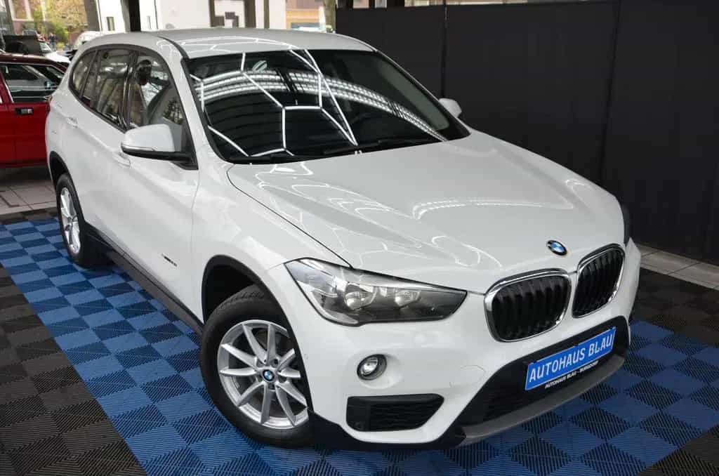 BMW X1 sDrive 18i Advantage *AUTOMATIK*ERST 55TKM!* 10/2017-photo-21