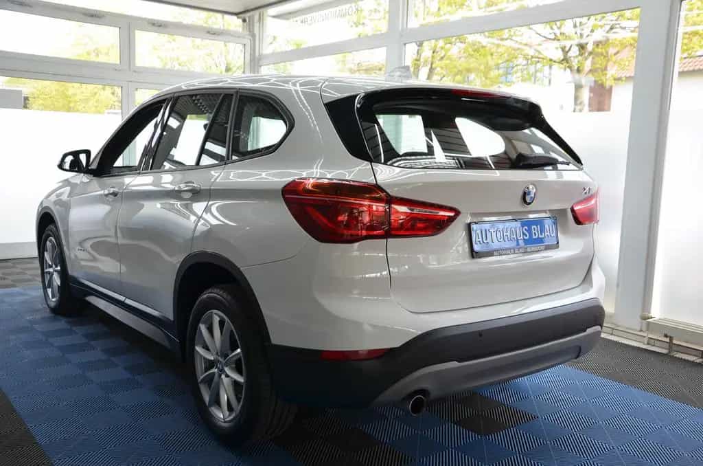 BMW X1 sDrive 18i Advantage *AUTOMATIK*ERST 55TKM!* 10/2017-photo-5