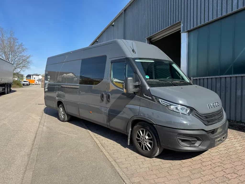 Iveco ANDERE Daily Kasten HKa 35 S ... V Radstand 4100 06/2023-photo-7