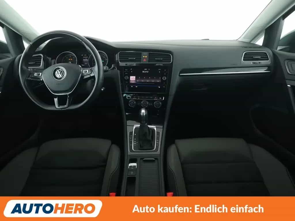 Volkswagen Golf VII 1.5 TSI ACT Highline BMT Aut.*NAVI*LED* 07/2017-photo-11