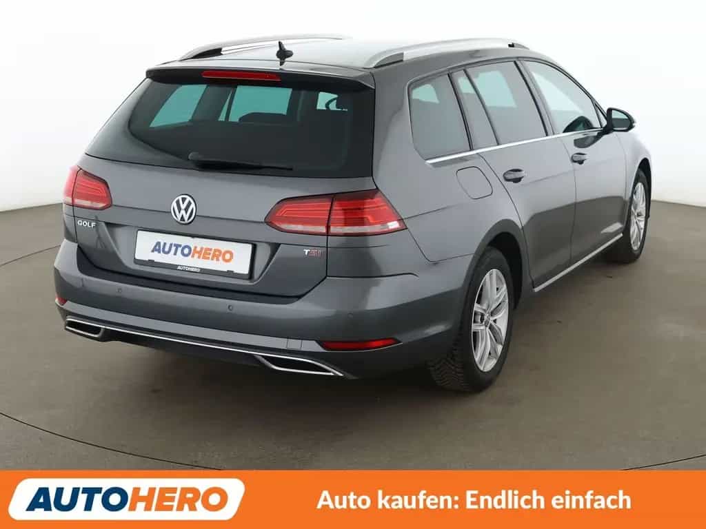 Volkswagen Golf VII 1.5 TSI ACT Highline BMT Aut.*NAVI*LED* 07/2017-photo-5