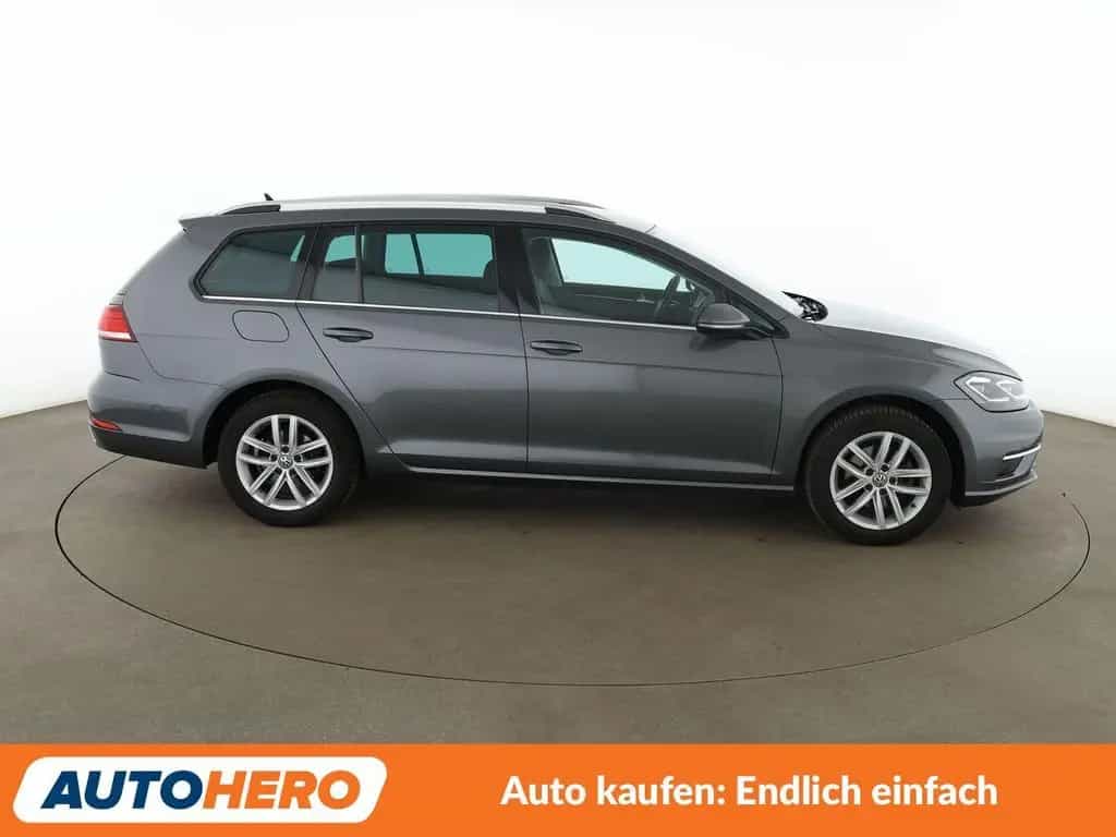 Volkswagen Golf VII 1.5 TSI ACT Highline BMT Aut.*NAVI*LED* 07/2017-photo-6