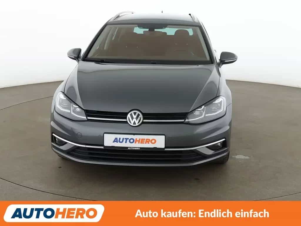 Volkswagen Golf VII 1.5 TSI ACT Highline BMT Aut.*NAVI*LED* 07/2017-photo-8