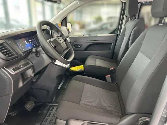 Opel Vivaro XL L3 2.2 D 180 8-Sitze +RFK+NAVI+LED+ null-photo-7