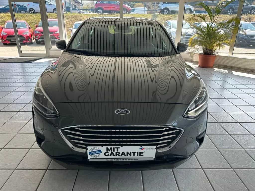 Ford Focus 1.5 EcoBoost Titanium*LED*Navi*Sitzheizg* 05/2019-photo-1