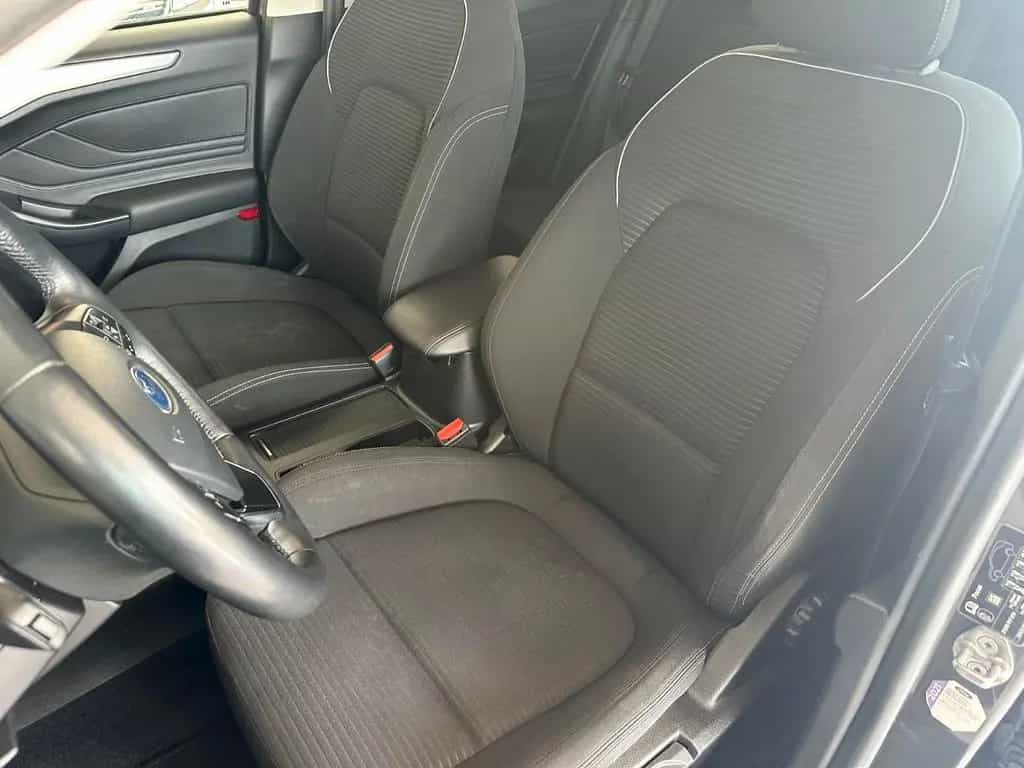 Ford Focus 1.5 EcoBoost Titanium*LED*Navi*Sitzheizg* 05/2019-photo-9