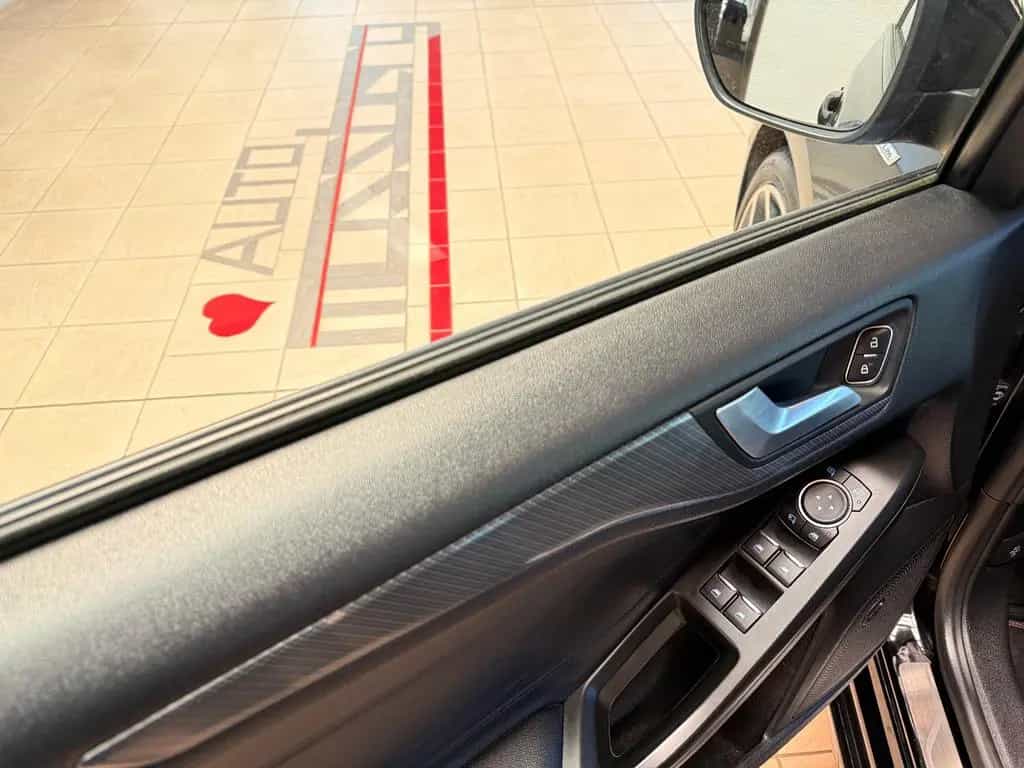 Ford Focus ST-Line*NAVI*SITZH.*FREISPRECH.*KAMERA*PDC 09/2019-photo-11
