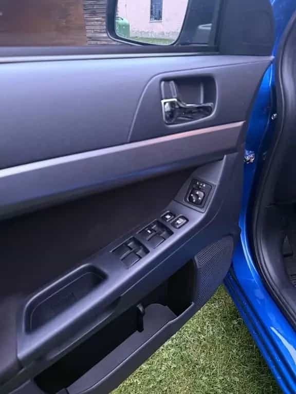 Mitsubishi Lancer 2.Hand nur 42TKM 10/2011-photo-10