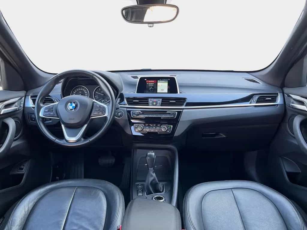 BMW X1 xDrive20d Automatik Leder Navi LED PANO PDC 11/2017-photo-14