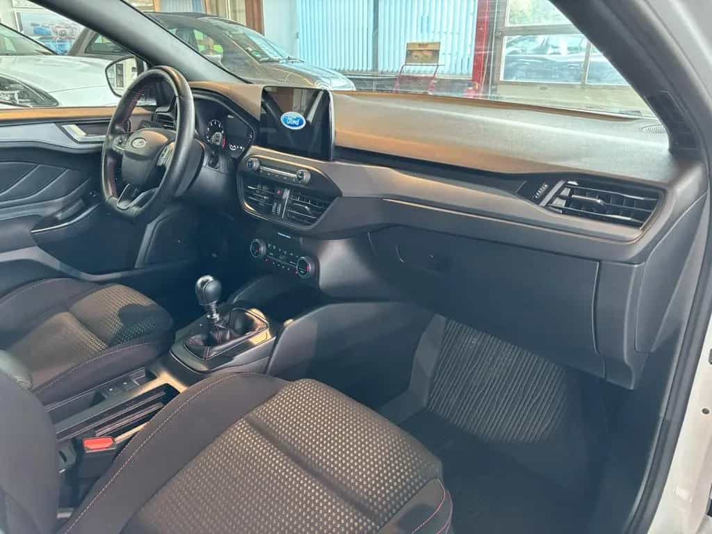 Ford Focus Turnier ST-Line Kamera*LED*ACC*DAB+*BLIS 09/2022-photo-8