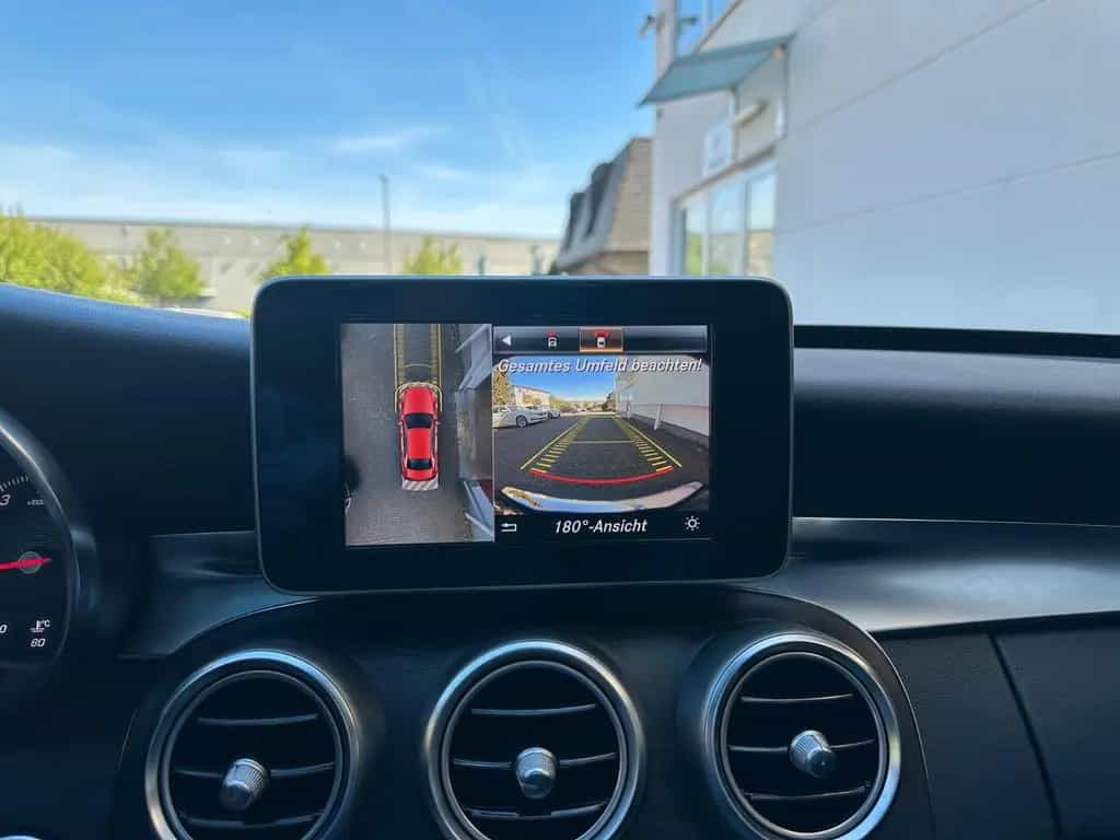 Mercedes-Benz C-Class 300 AMG-LINE LED CARPLAY BURMESTER PANO 360° 02/2018-photo-26
