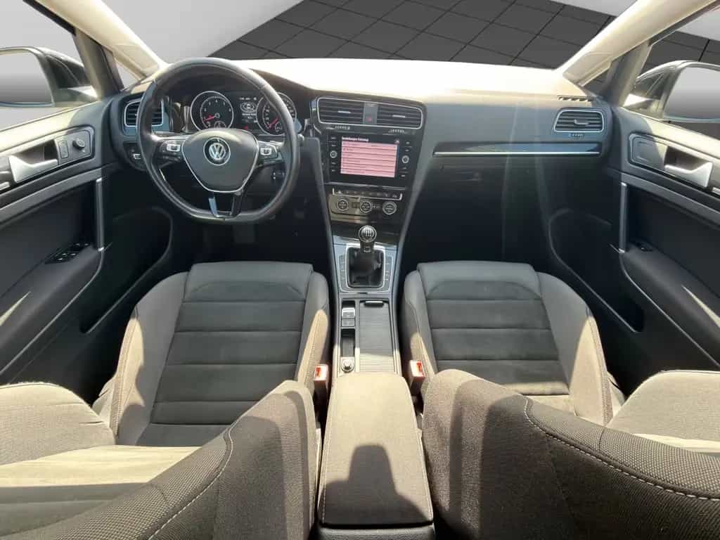 Volkswagen Golf VII Variant Highline AHK LED NAVI ACC SHZ 05/2020-photo-18