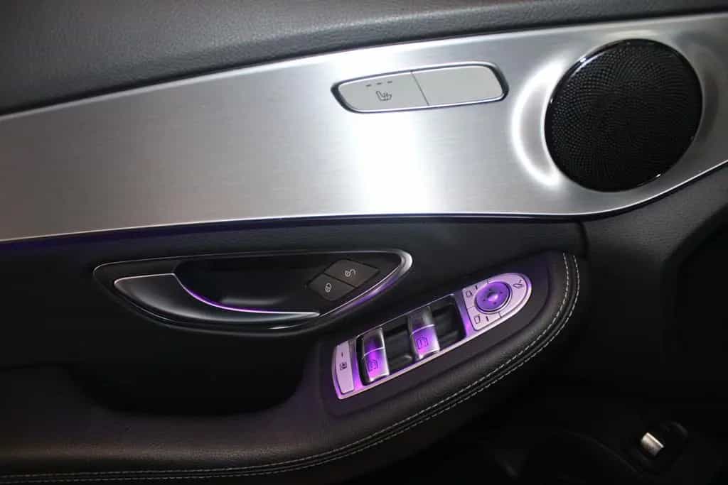Mercedes-Benz C 200 T 9-G Tronic Avantgarde MHEV LED AHK CAM 07/2019-photo-26