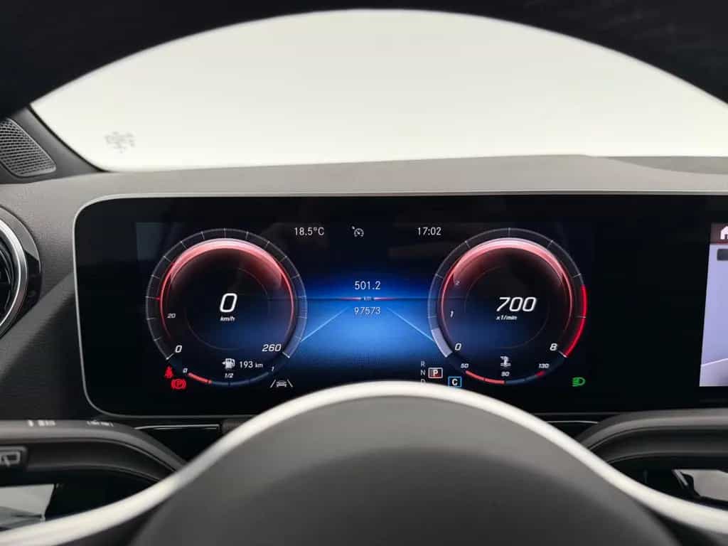 Mercedes-Benz B 250 *PROGRESSIVE*NIGHT-LED-AHK-MBUX-R.KAM-SPUR 07/2019-photo-33