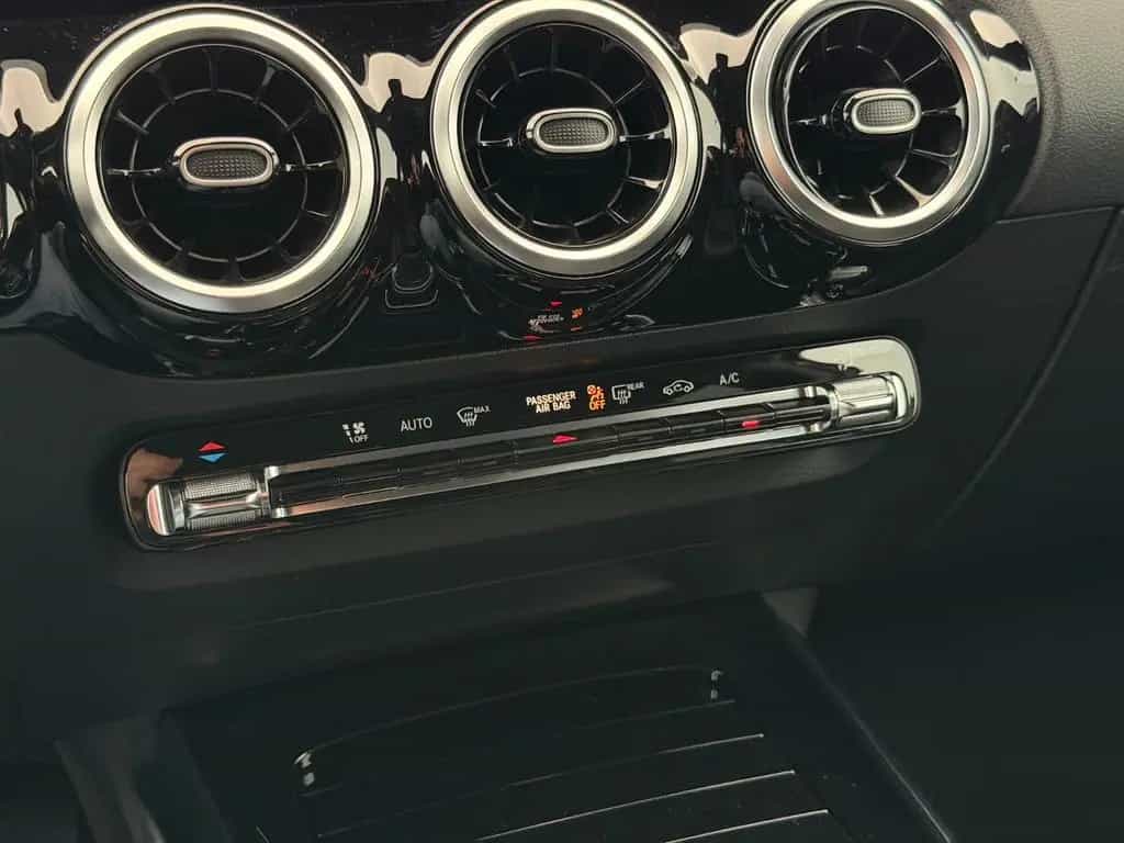 Mercedes-Benz B 250 *PROGRESSIVE*NIGHT-LED-AHK-MBUX-R.KAM-SPUR 07/2019-photo-38