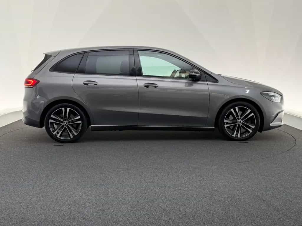 Mercedes-Benz B 250 *PROGRESSIVE*NIGHT-LED-AHK-MBUX-R.KAM-SPUR 07/2019-photo-7