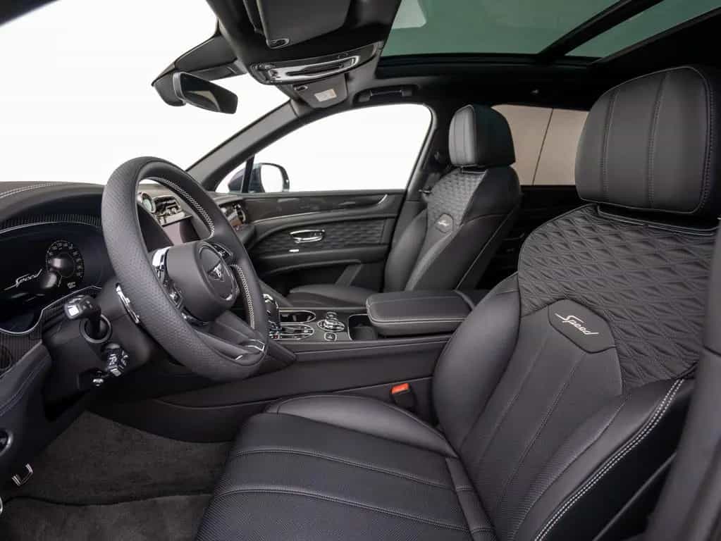 Bentley Bentayga Speed V8 03/2026-photo-11