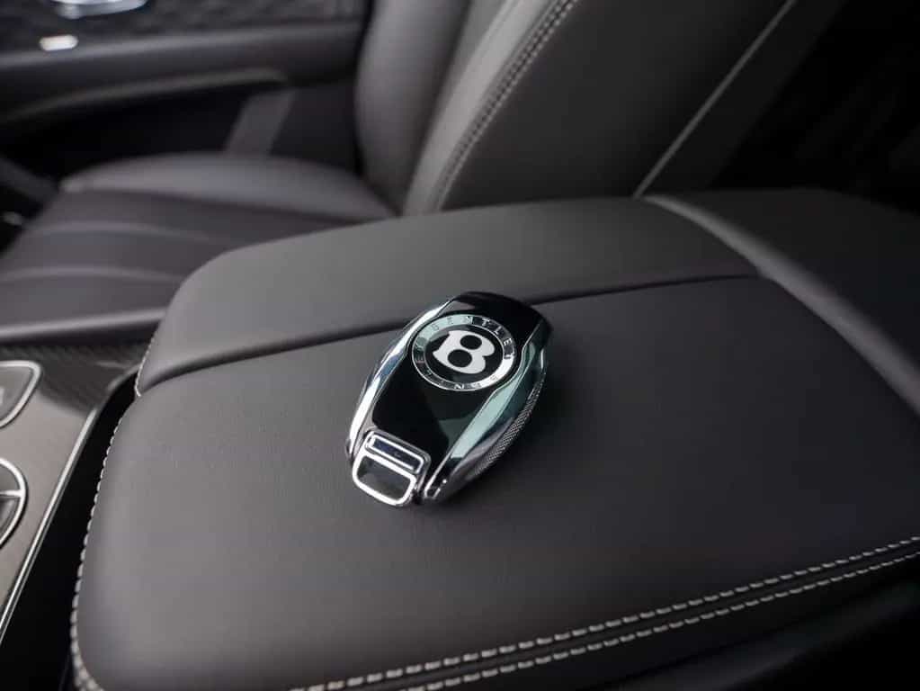 Bentley Bentayga Speed V8 03/2026-photo-14