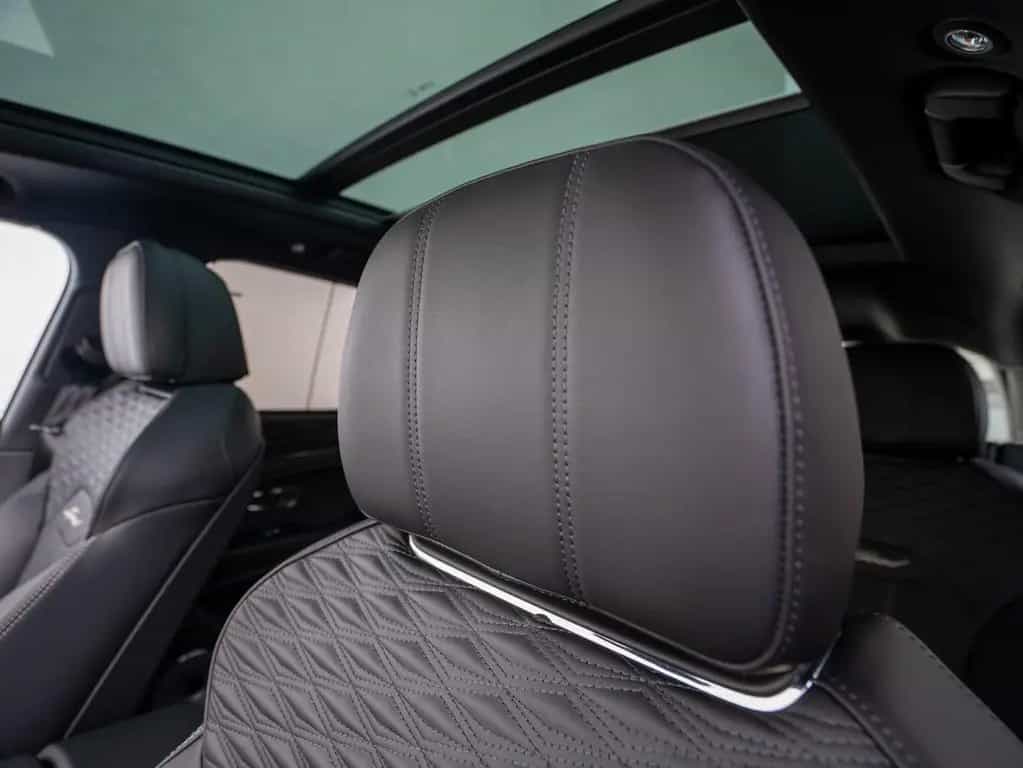 Bentley Bentayga Speed V8 03/2026-photo-19