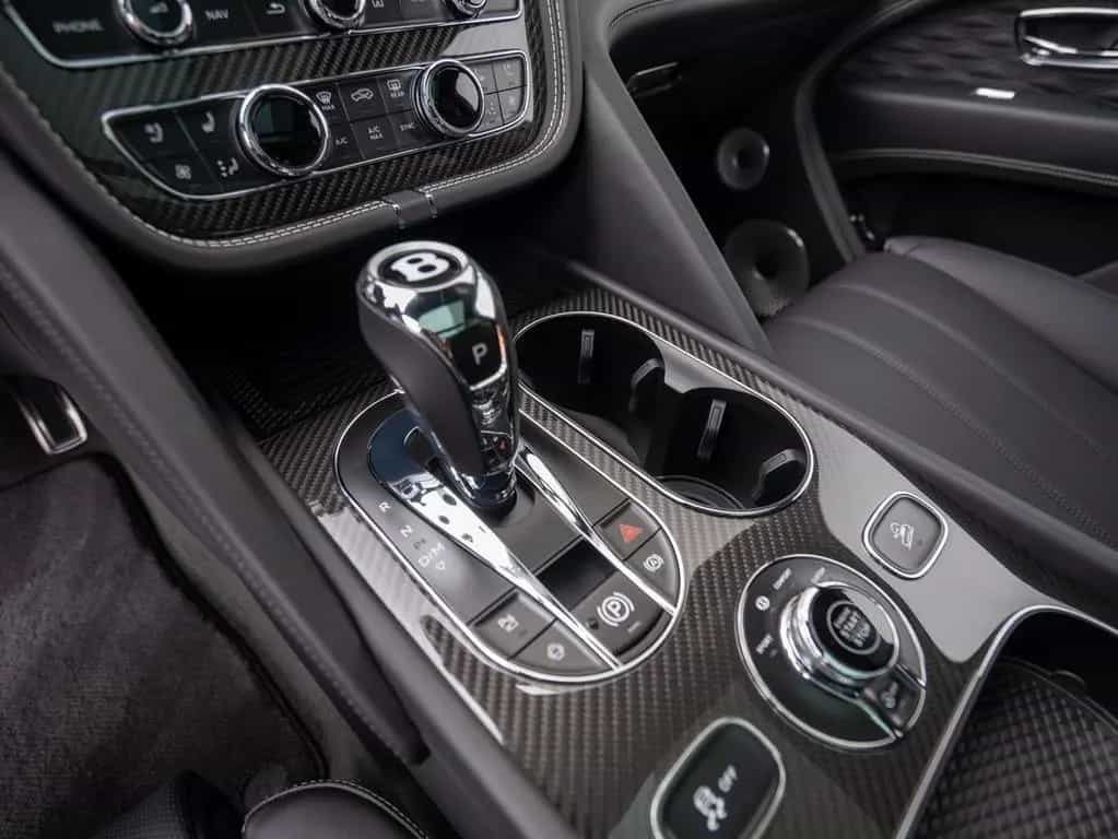 Bentley Bentayga Speed V8 03/2026-photo-21