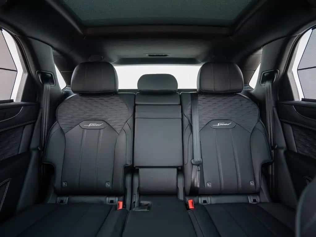Bentley Bentayga Speed V8 03/2026-photo-35