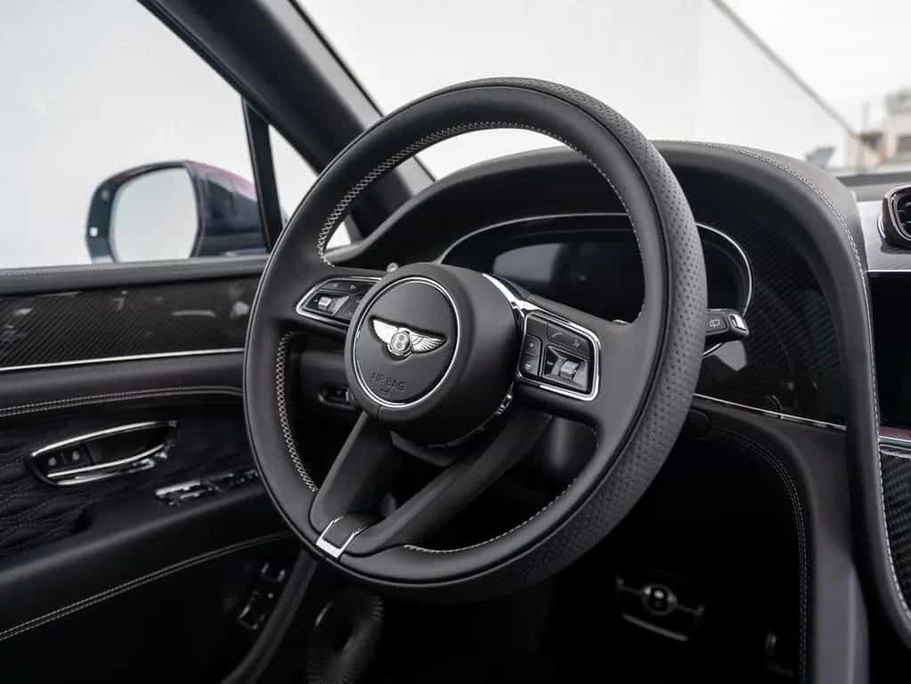 Bentley Bentayga Speed V8 03/2026-photo-39