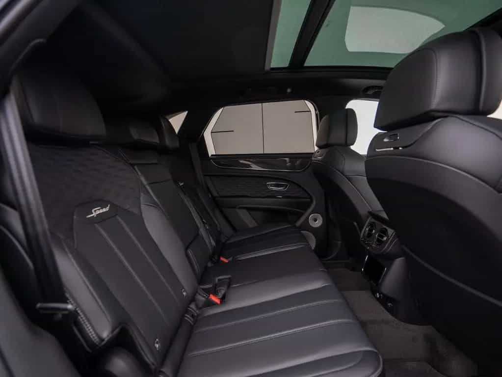 Bentley Bentayga Speed V8 03/2026-photo-40