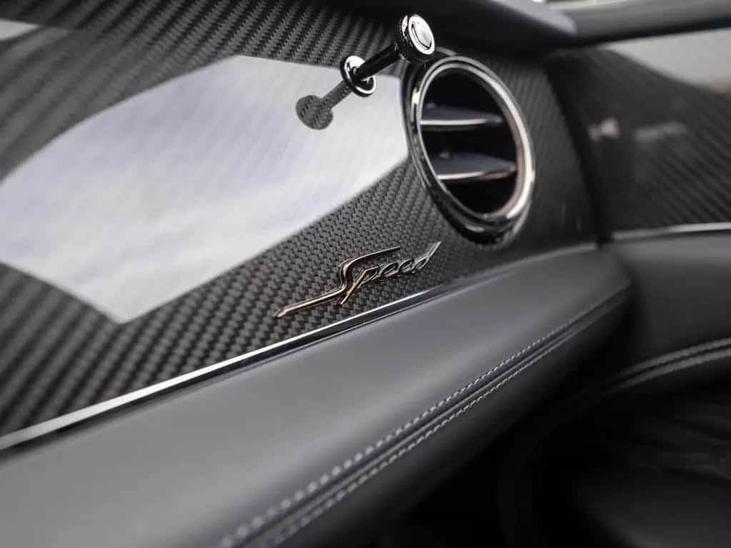 Bentley Bentayga Speed V8 03/2026-photo-45