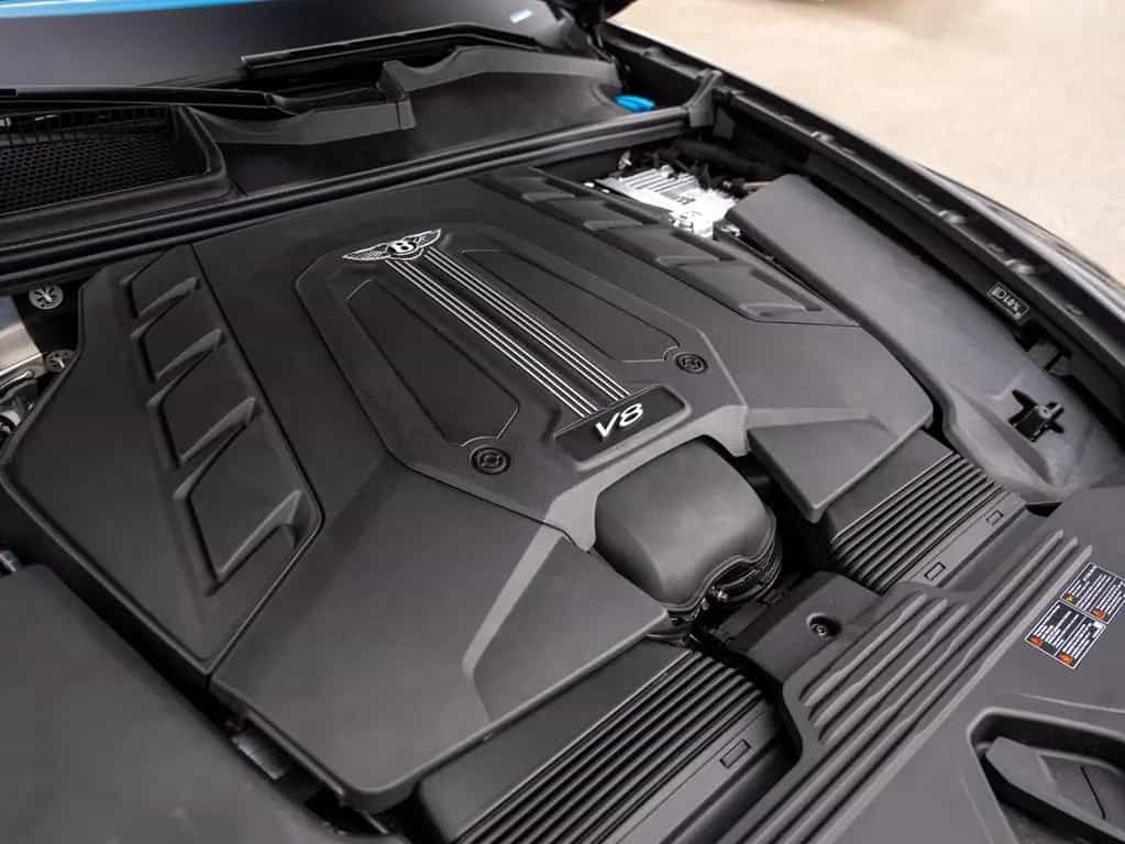 Bentley Bentayga Speed V8 03/2026-photo-47