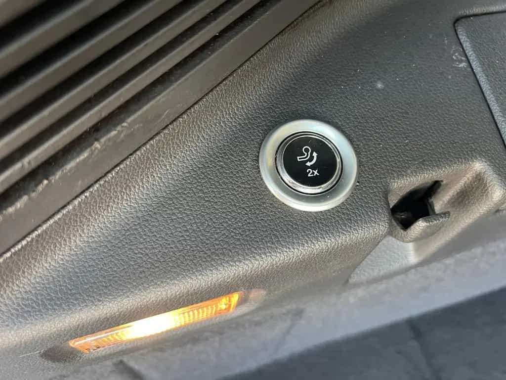 Ford Grand C-Max Grand C-MAX Titanium/AHK/1HAND 12/2016-photo-24