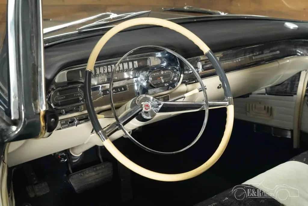Cadillac Series 62 Coupe de Ville Coupe | 1958 01/1958-photo-11