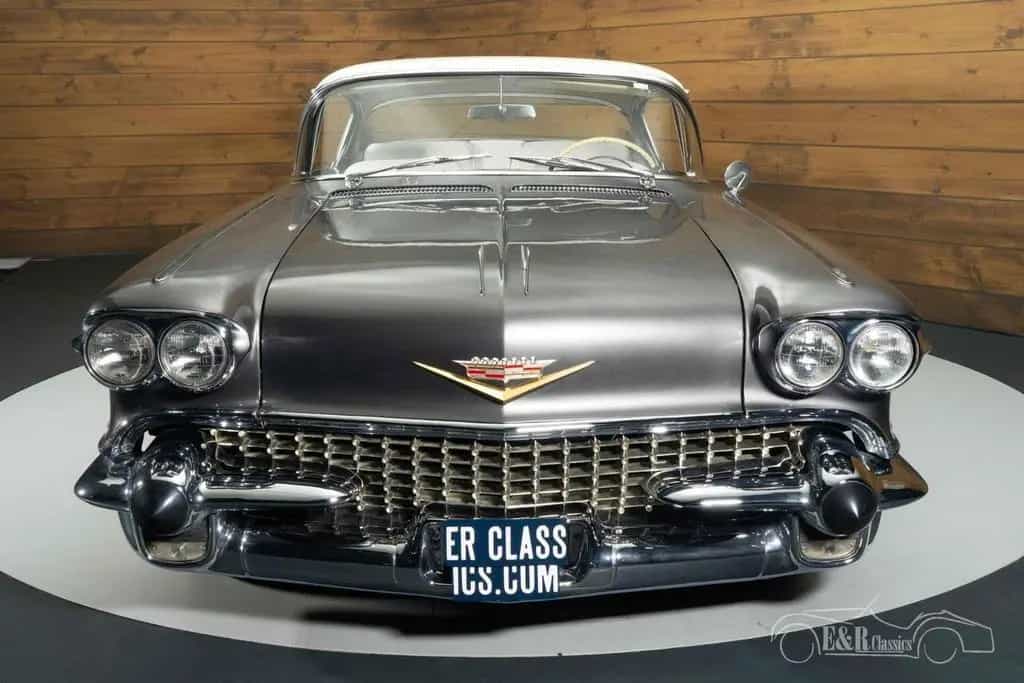Cadillac Series 62 Coupe de Ville Coupe | 1958 01/1958-photo-15