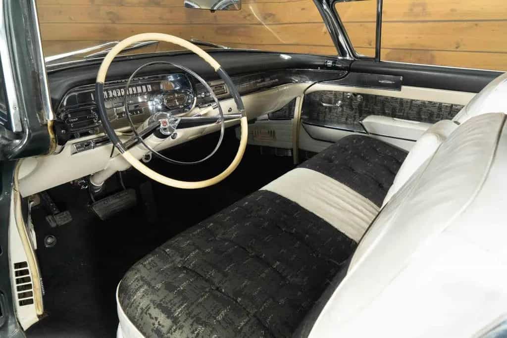 Cadillac Series 62 Coupe de Ville Coupe | 1958 01/1958-photo-17