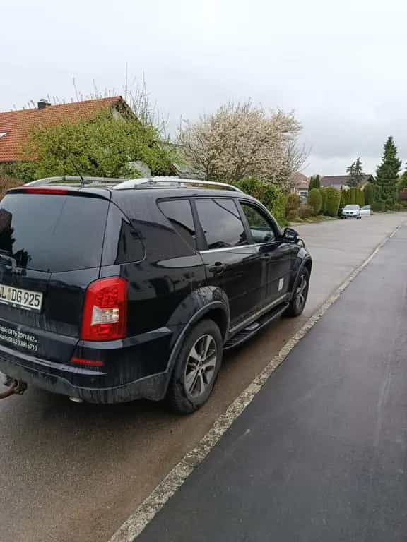 Ssangyong Rexton 2.2 Diesel e-XDi 220 Executive 4WD Au... 02/2016-photo-3