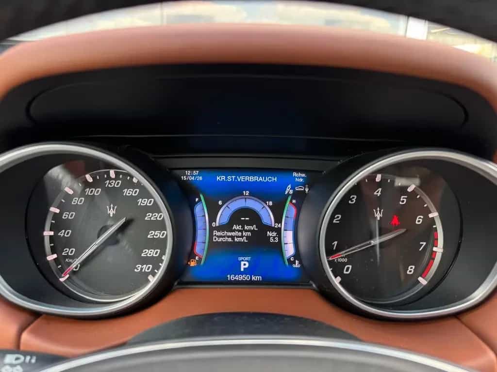 Maserati Levante S Q4 Biturbo* Gran Sport 4X4*ACC*LED. 07/2016-photo-12