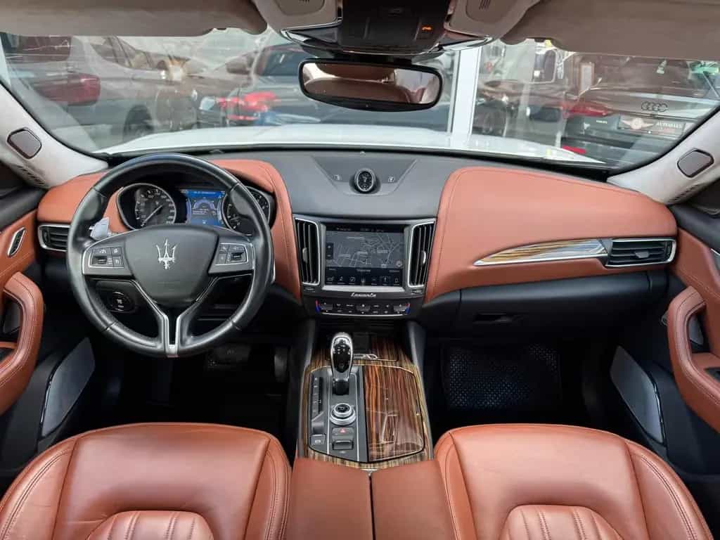 Maserati Levante S Q4 Biturbo* Gran Sport 4X4*ACC*LED. 07/2016-photo-15