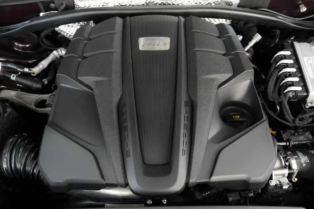 Porsche Macan S*CHRONO*LUFTFEDER.*PANO*14-WEGE*BOSE*1.HD 07/2023-photo-26