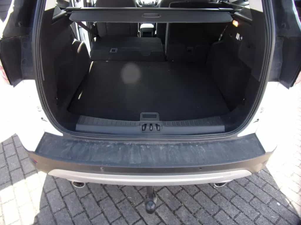Ford Kuga ALU, Winter Paket, AHK schwenk , Parkass. 01/2019-photo-8