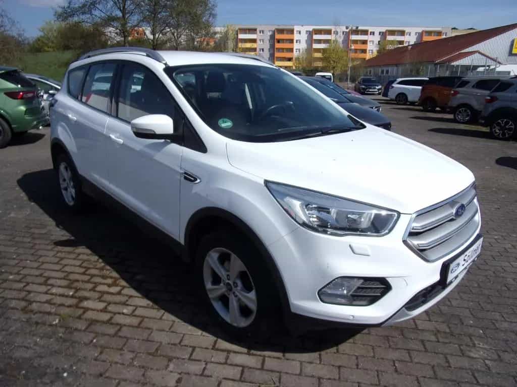 Ford Kuga ALU, Winter Paket, AHK schwenk , Parkass. 01/2019-photo-2