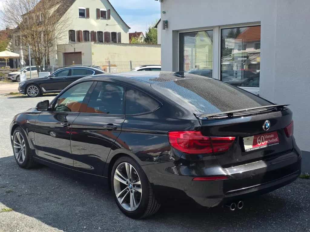 BMW 3 Series 330i Gran Turismo xDrive Sport Line *Head up 11/2017-photo-1