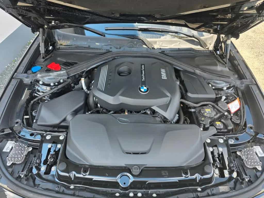 BMW 3 Series 330i Gran Turismo xDrive Sport Line *Head up 11/2017-photo-13