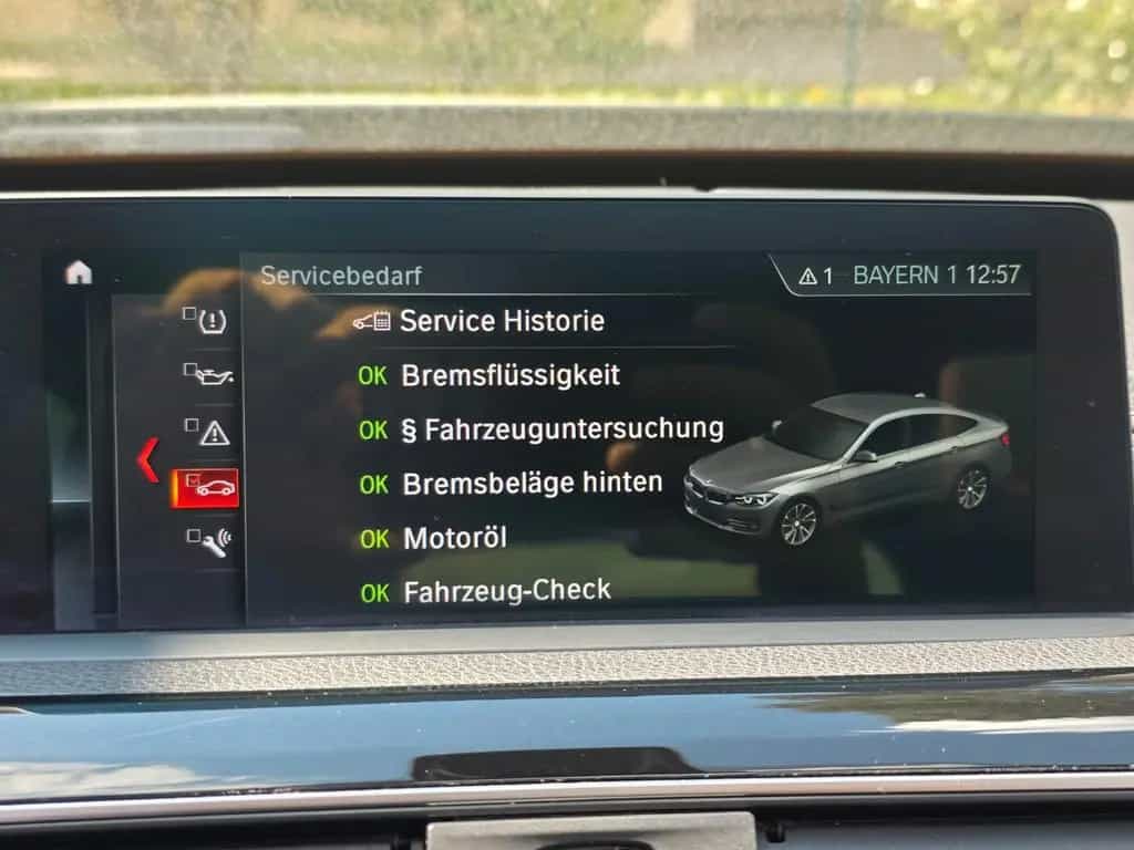 BMW 3 Series 330i Gran Turismo xDrive Sport Line *Head up 11/2017-photo-47