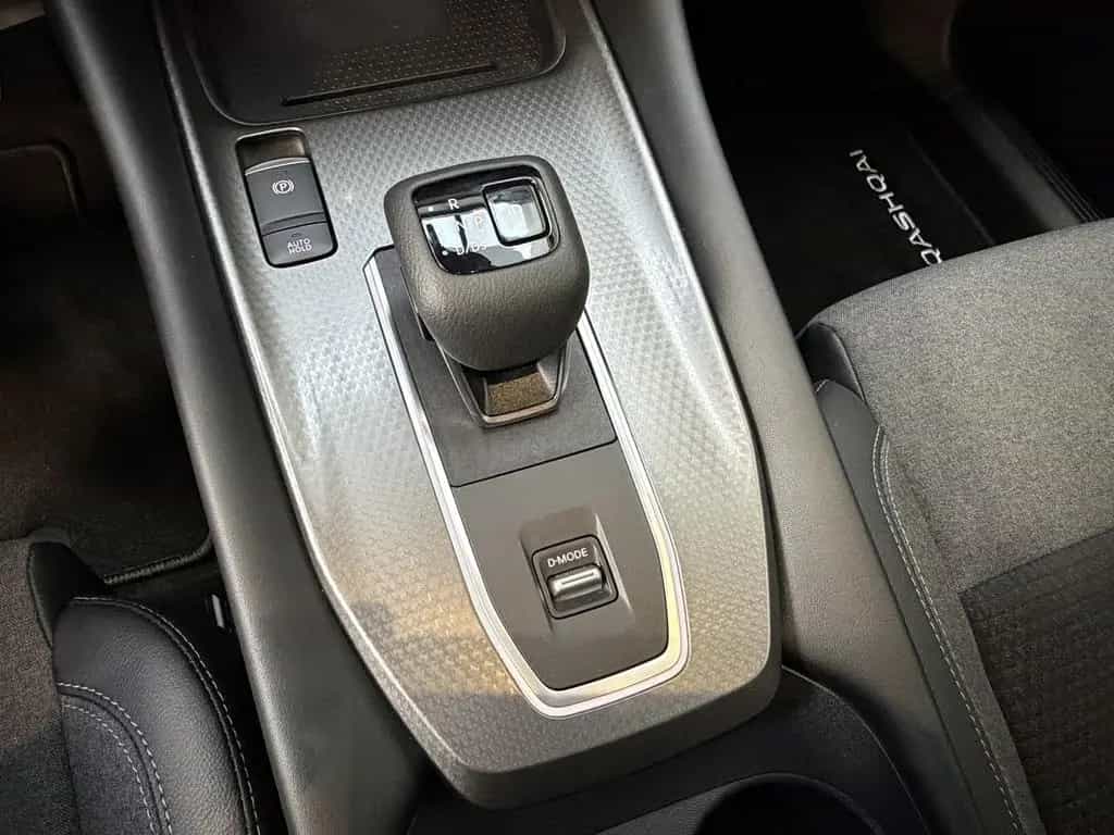 Nissan Qashqai 1.3 MHEV N-Connecta 360° Navi LED 01/2025-photo-11
