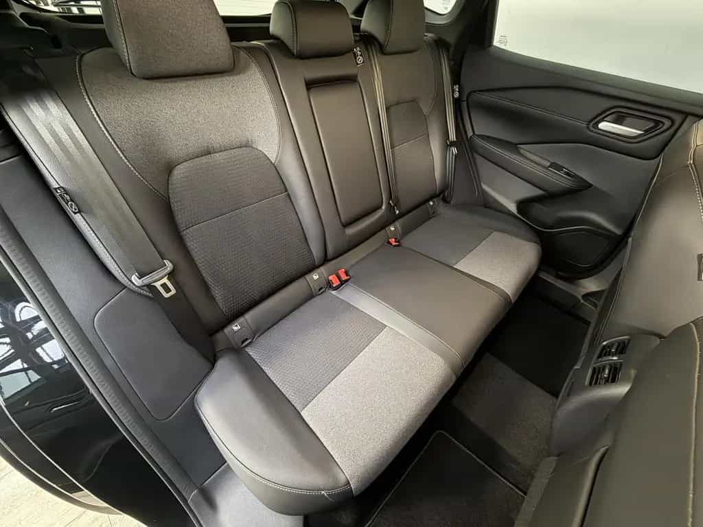 Nissan Qashqai 1.3 MHEV N-Connecta 360° Navi LED 01/2025-photo-22